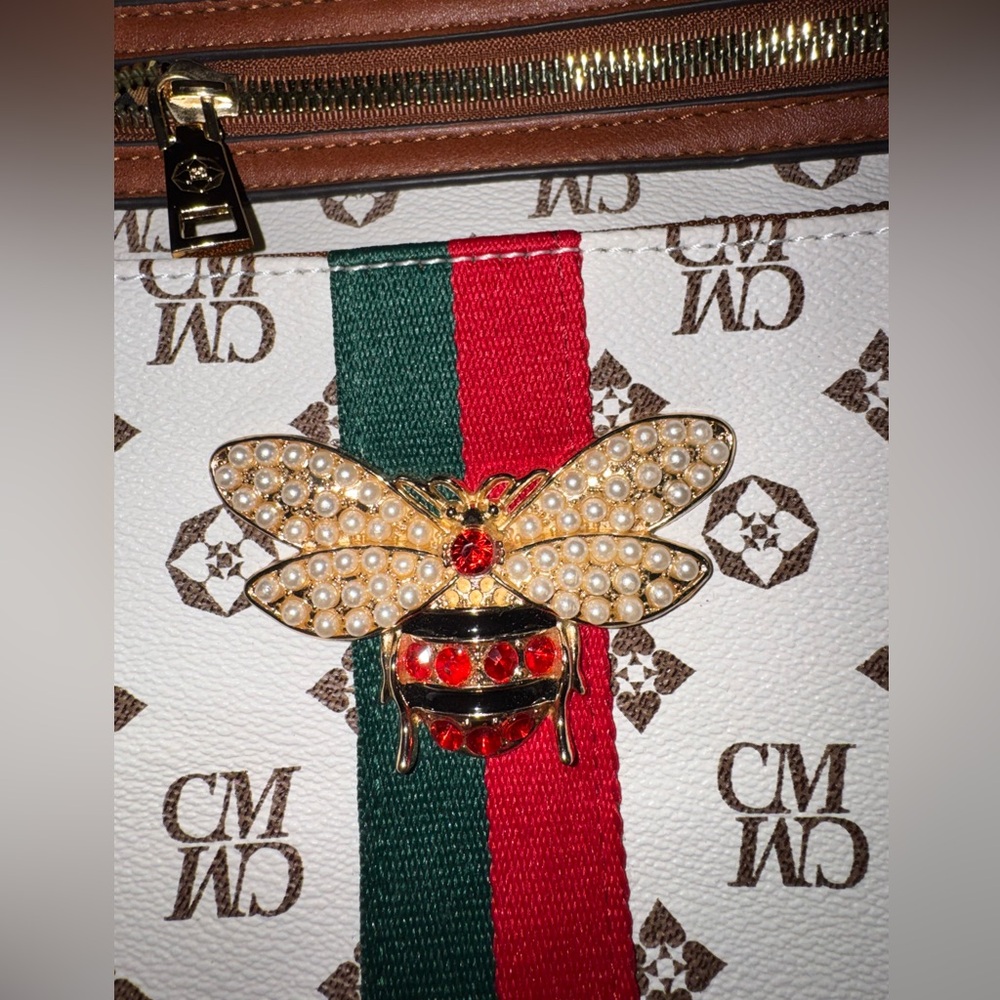 CM Logo Queen Bee Monogram Crossbody Bag with Bee Accent White/Brown/Green/Red - Picture 3 of 12